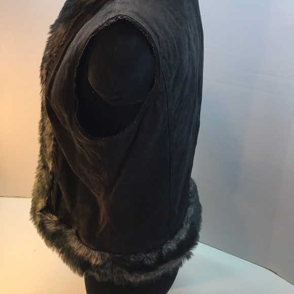 XOXO Leather, Suede & Faux Fur Vest Size Large - Picture 3 of 8